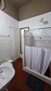 Casarão com amplo quintal, a paz ao lado do Centro