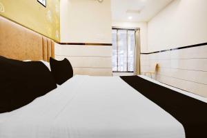 Collection O Mumbai-Ahmedabad Highway