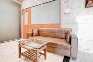 Collection O Mumbai-Ahmedabad Highway