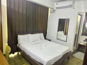 Collection O Bangalore Chikka Banavara Bus Station