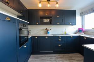 Sea View 3 bedroom seaside property