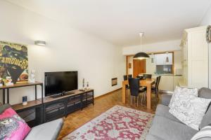 The Sun and Sea Apartment by Minhos Guest