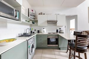 Be My Guest - The View Dainfern