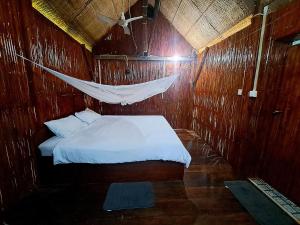 Savet Family Homestay & Tour