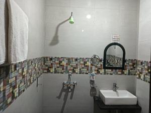 Hotel Shree Krishna Inn