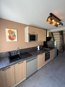 Maison avec Jardin 6 Couchages & Parking gratuit à proximité du Futuroscope