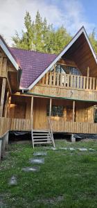 Peaceful Farm House facing the Aberdares