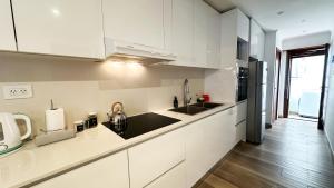 Depto Rawson - Depto en zona Varese para 4 PAX - Hola Sur