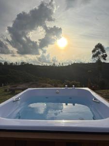 Cabana charmosa com vista deslumbrante!