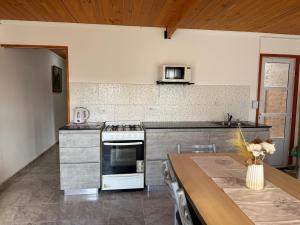 Casa 2 hab patio grande