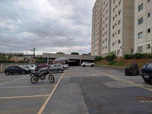 Apto completo, elevador e segurança