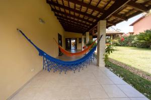 Casa com Area Gourmet e Quintal a 200 m da Praia