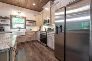 Fireside Ridge Blue Ridge Luxury cabin