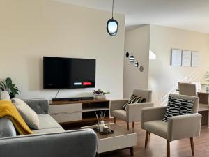 Familiar con terraza privada zona norte - Unterkünfte ohne Kategorie in Cochabamba