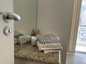 Clube do Mar- Itapema Meia Praia APTO 102 A