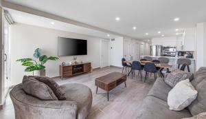 BahiaMar Luxury Oceanfront Oasis