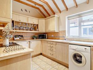 2 Bed in Mattishall 57133