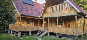 Peaceful Farm House facing the Aberdares