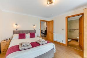 The Beadnell Low Tide