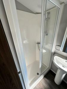 Blue Dolphin Holiday Park - Holiday Accommodation 18595