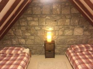 Restored 300yr old thatched cottage Tigh na Rí Rua