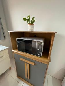 Apartamento em bairro nobre com garagem