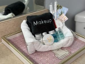 Near Disney, Private South Facing Pool, Star Wars Arcade Theater, 3 King Beds