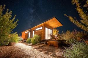 Escalante Escapes Prickly Pear- Bunk Escape