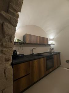 Dimora dei Vergini ,Rione Sanità,Centro Storico,5 min dalla metro ,fino a 6 ospiti