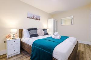 Etihad Stadium - Coop Live Arena Stay - Free Parking