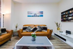 Etihad Stadium - Coop Live Arena Stay - Free Parking