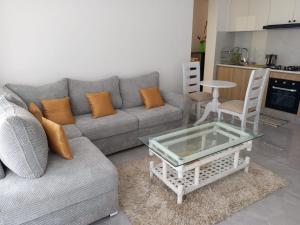 11th Floor One bedroom Apartment,heated pool and gym-Lavington