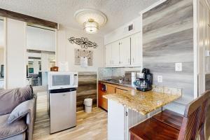 Casa Del Mar - Beachside Pleasure