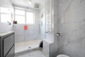 Stylish Split-Level Flat in Shoreditch