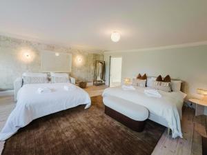 Georgian Luxury Margate TownHse sleeps 11 by Adliv