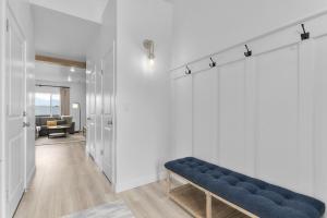 Golden Sunsets in Majestic Peaks