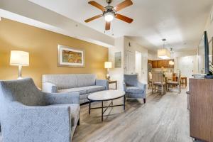 Floridays Resort Condo 11 Mi to Walt Disney World!