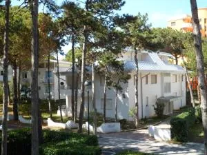 Condominio BILLA - Lignano Pineta