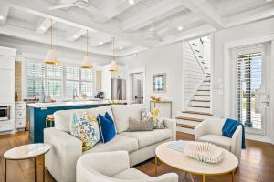 Five OClock Somewhere 205 FIV-E