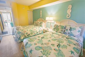 New Oceanfront Condo Direct Oceanfront at Baywatch