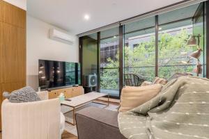 Parque Canopy - Lakeside Living with Infinity Pool