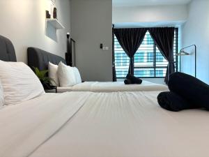 Mount Austin #Akademik #BigStudio 1-2Pax #Smart TV