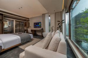 鳳凰 YiQuan RIVERVIEW B&B ゲストハウス スイート