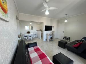 Apto Praia Pitangueiras - 50 metros do mar