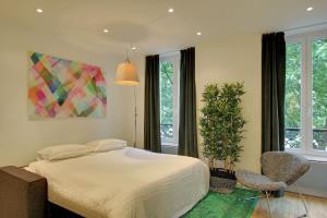 Appartements Pick A Flat's in Champs Elysees - Rue Percier : photos des chambres