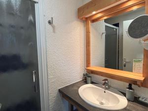 Appartement lumineux 4 pers, terrasse, accès piscine - FR-1-737-100