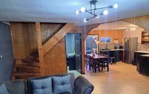 Cabaña Acogedora con Vista al Rio Valdivia, Niebla