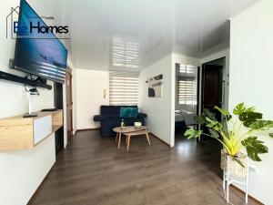 Modern apartment with private parking