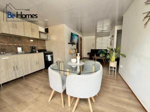 Modern apartment with private parking