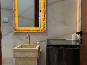 رويال روف بالتجمع الخامس أمتداد الجامعة الامريكية